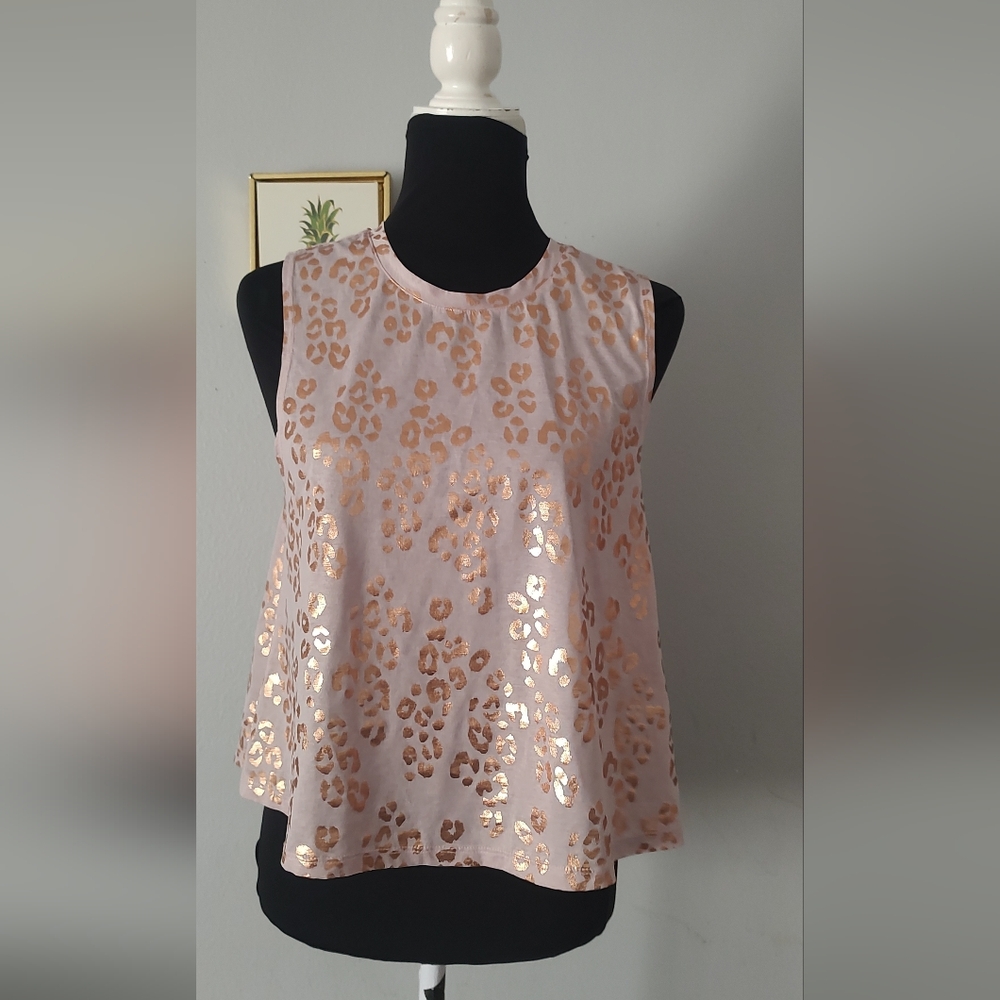Elegant Blush Leopard Print Sleeveless Blouse